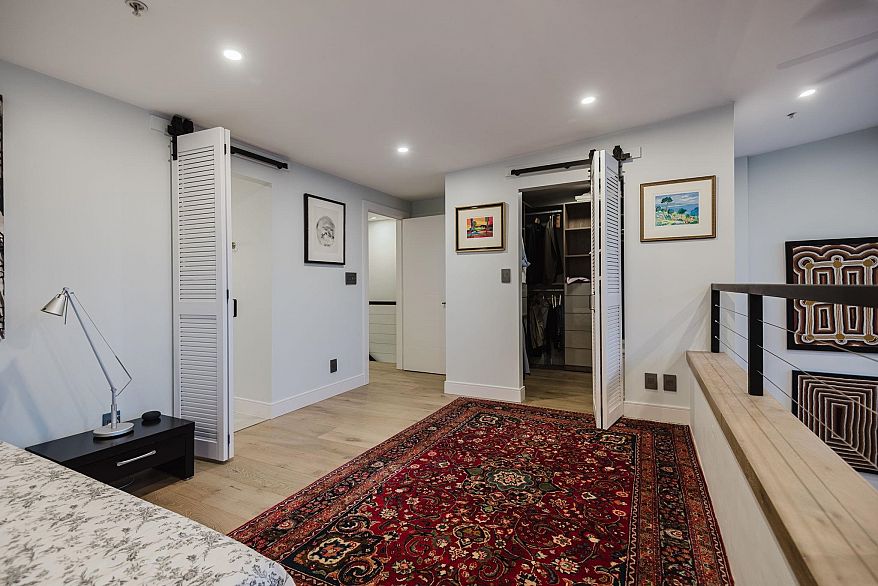 PH7 1688 Robson Street