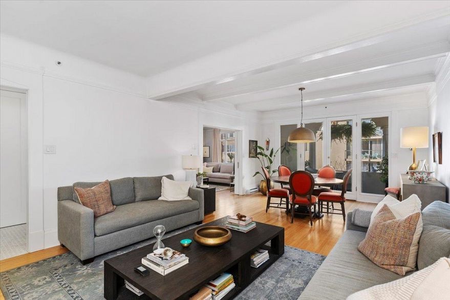 42 1386 Nicola Street