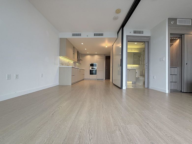 2612 89 Nelson Street