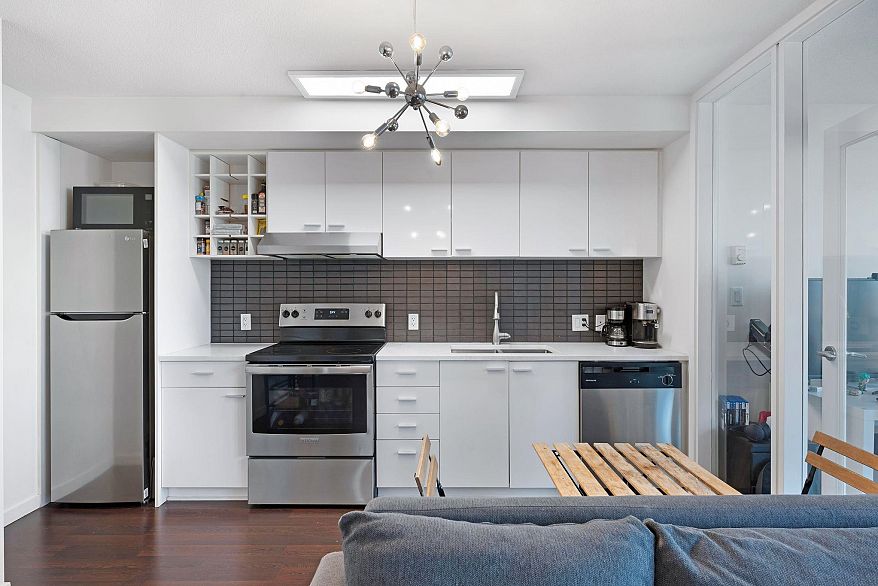 1207 602 Citadel Parade