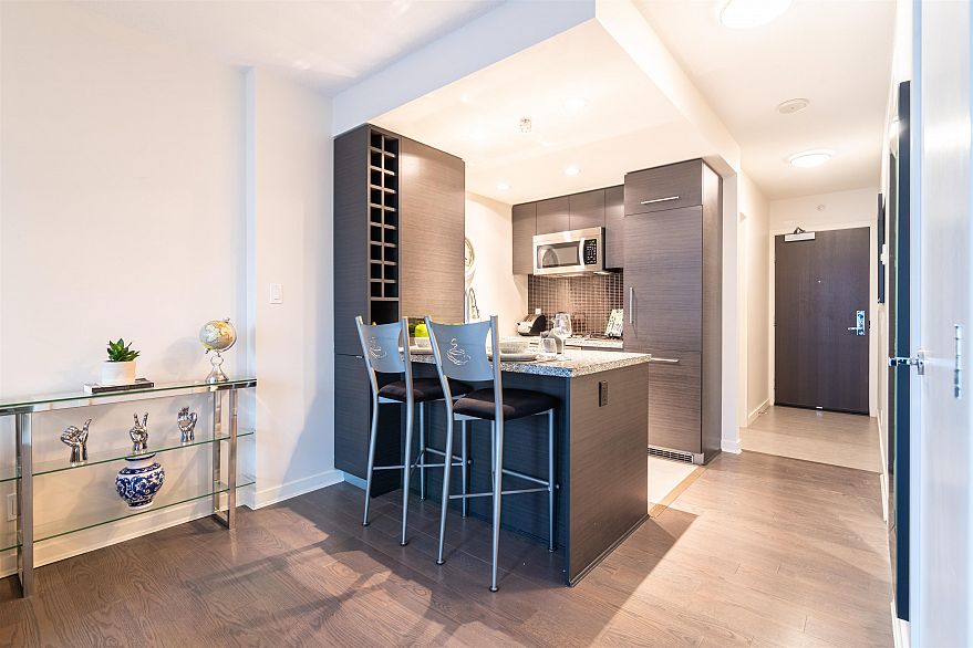 907 833 HOMER STREET, Vancouver BC V6B 0H3