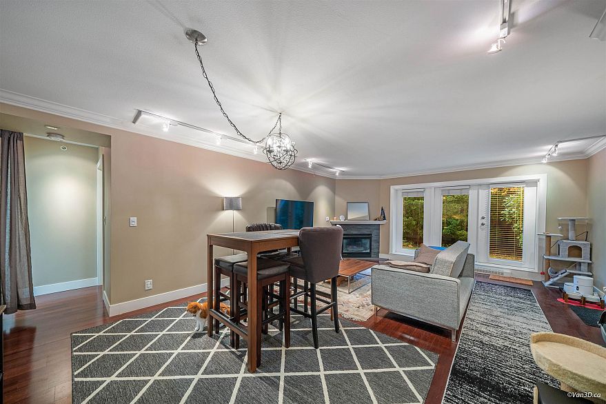 103 3189 Camosun Street