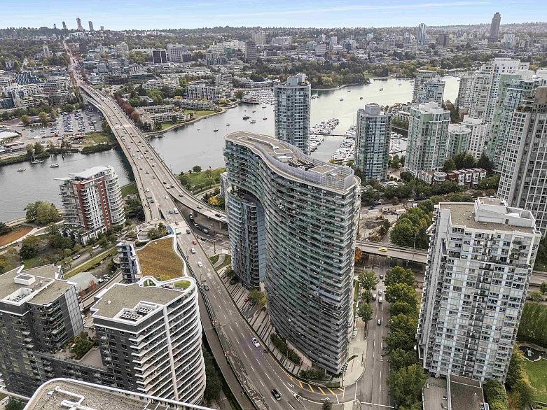 2612 89 Nelson Street