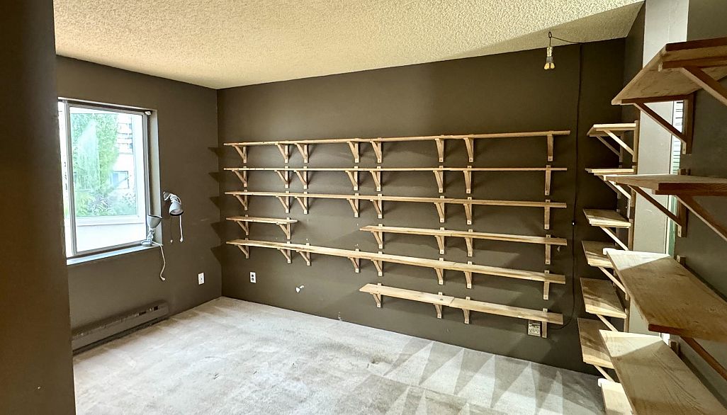 403 1010 Chilco Street