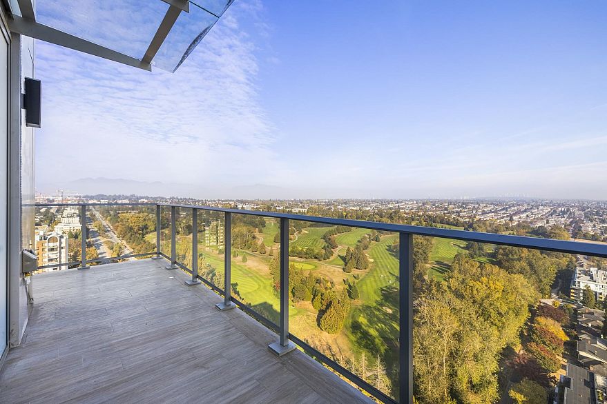 PH1 7433 Cambie Street