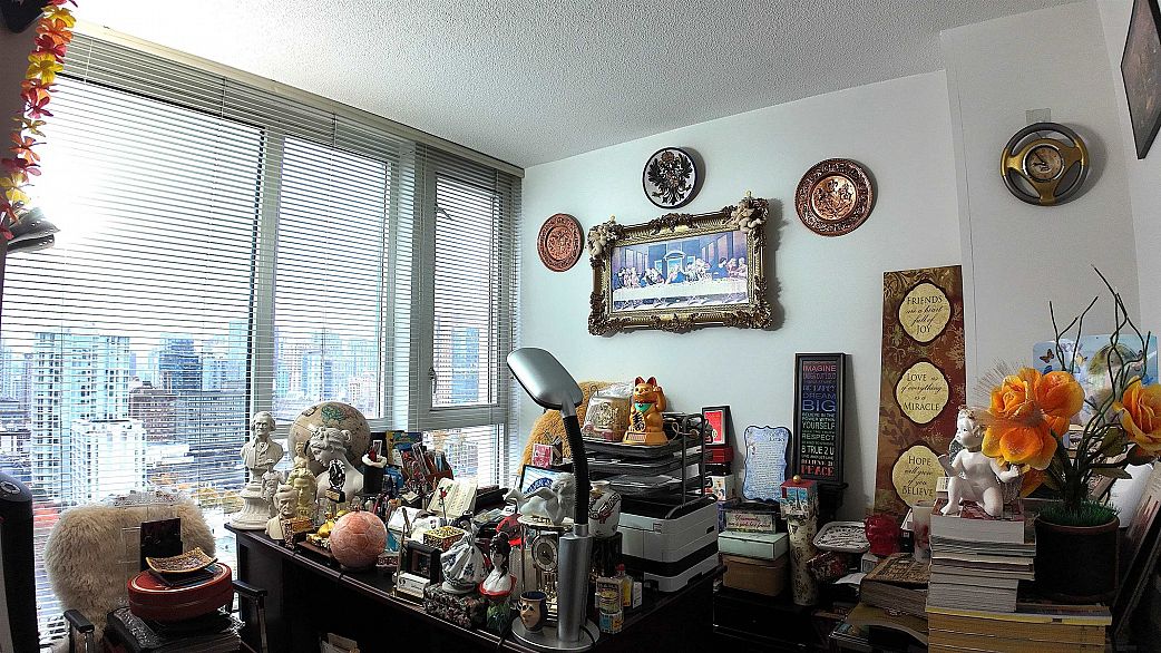 2304 183 Keefer Place