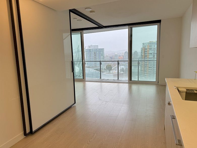 2612 89 Nelson Street