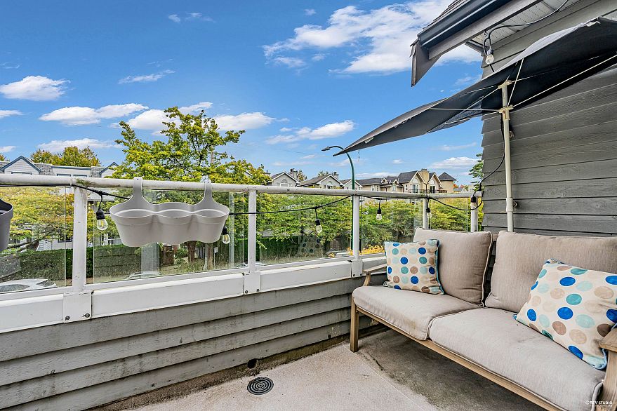 305 868 W 16th Avenue