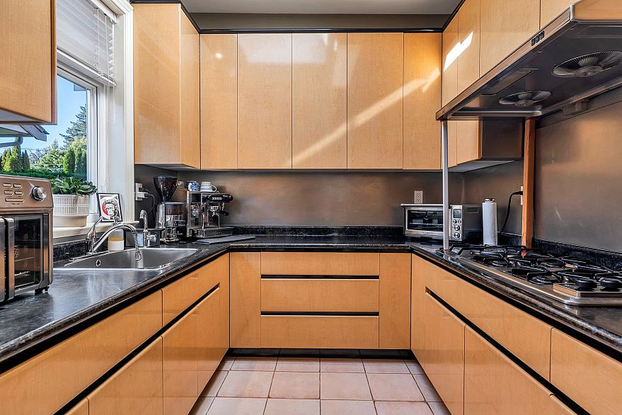 5062 Granville Street