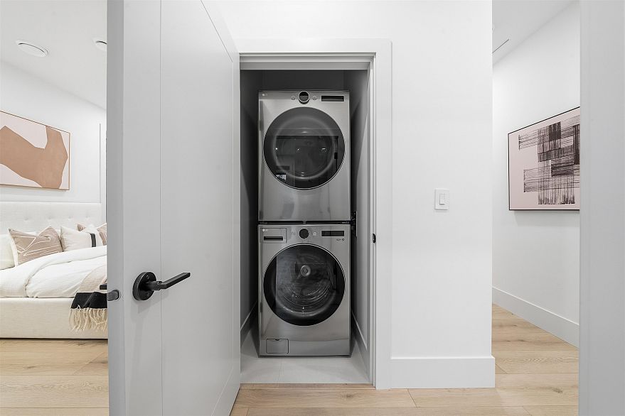 323 N Kamloops Street