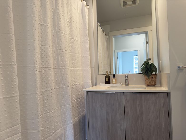 510 3289 Riverwalk Avenue