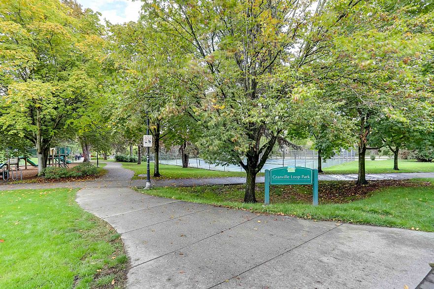 305 1365 W 4th Avenue