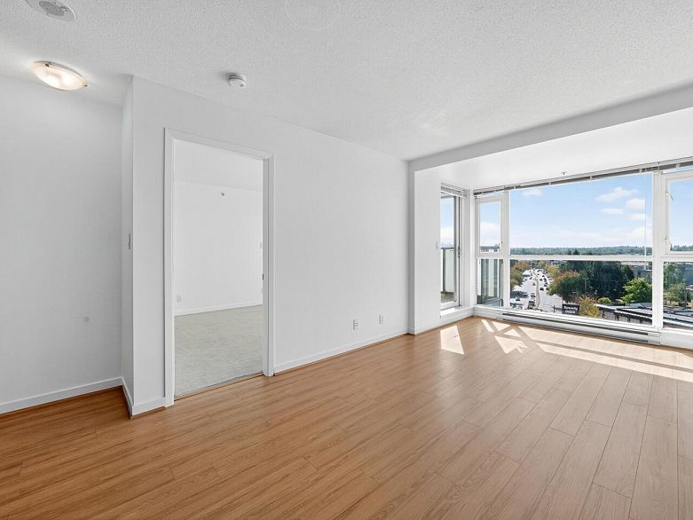 1007 2770 Sophia Street