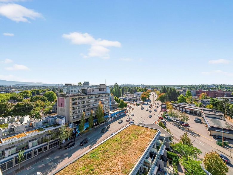 1007 2770 Sophia Street