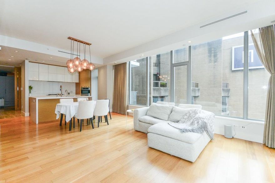 1603 667 Howe Street