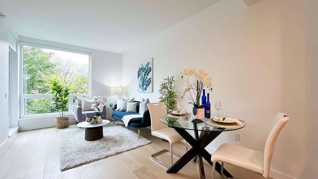 207 5058 Cambie Street