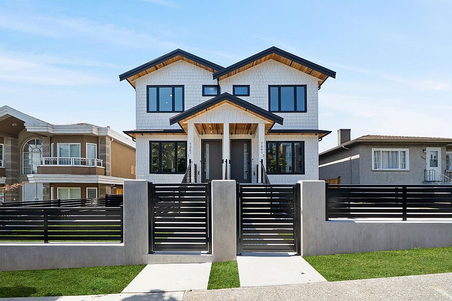 1 7361 Fraser Street