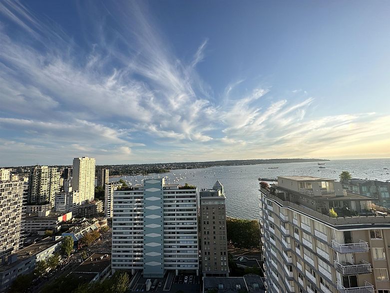 502 1850 Comox Street