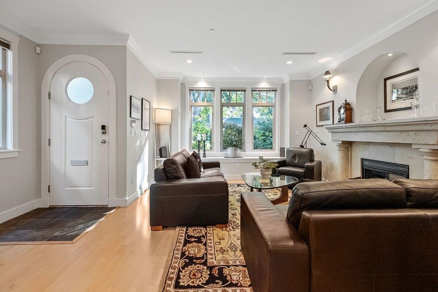 6677 Laburnum Street