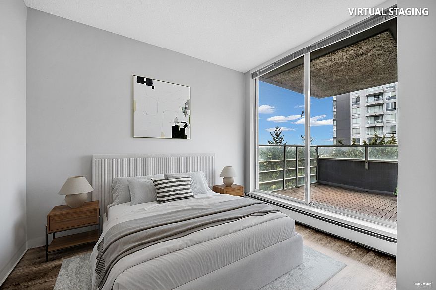 606 3061 E Kent Avenue North