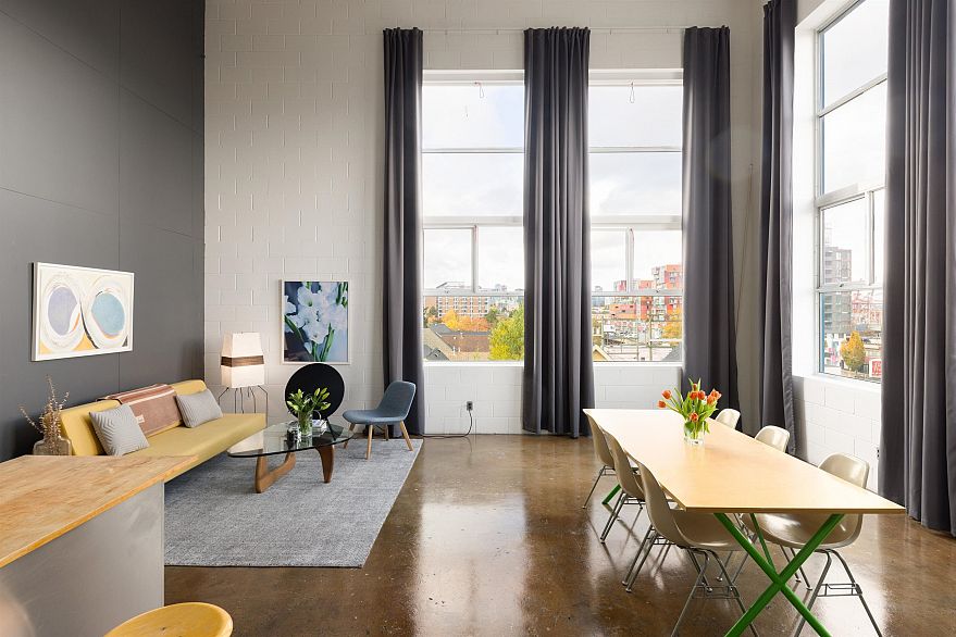 307 1220 E Pender Street