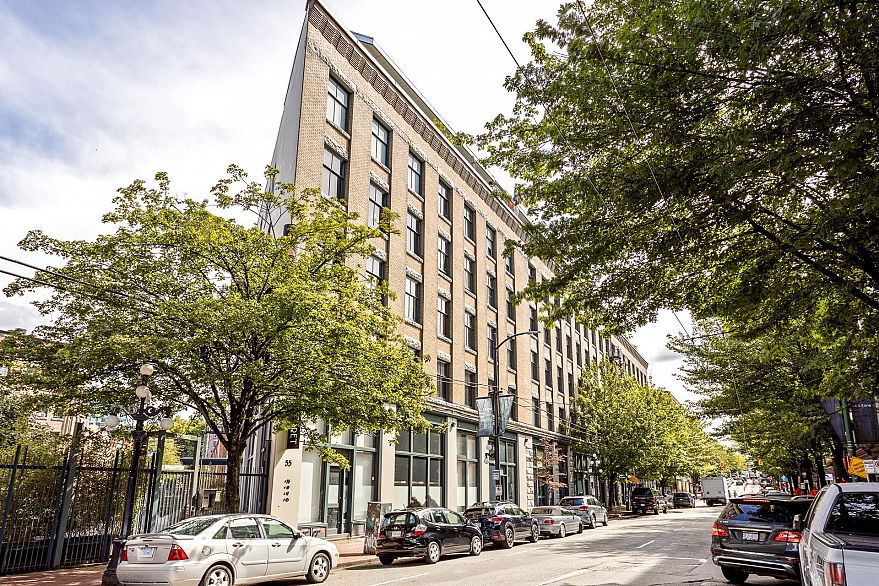 310 55 E Cordova Street