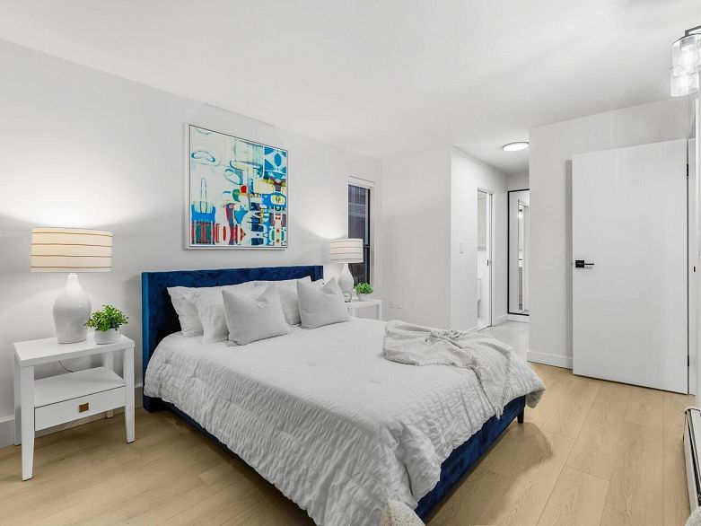 202 1165 Burnaby Street