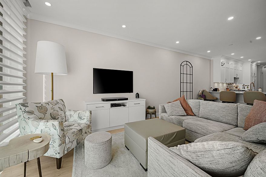 102 1488 Hornby Street