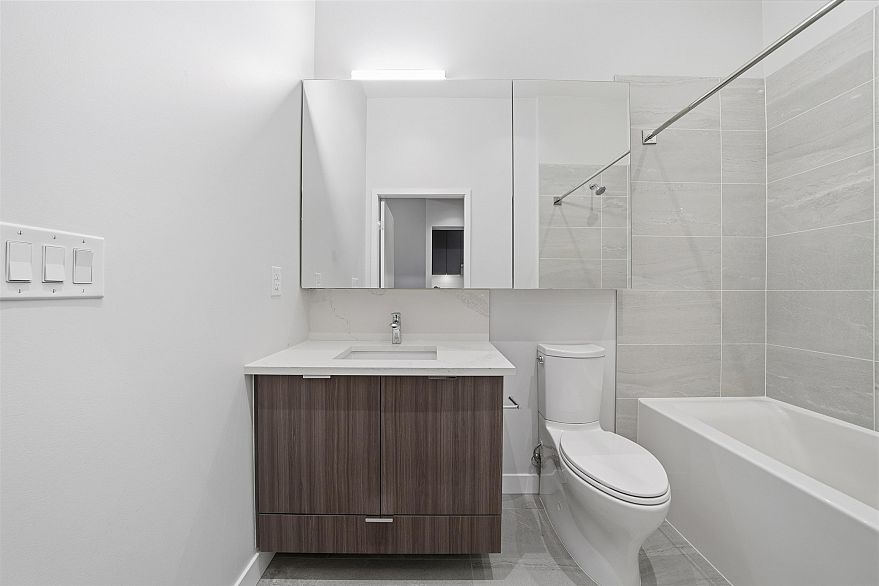 115 3430 E Kent Avenue South Avenue