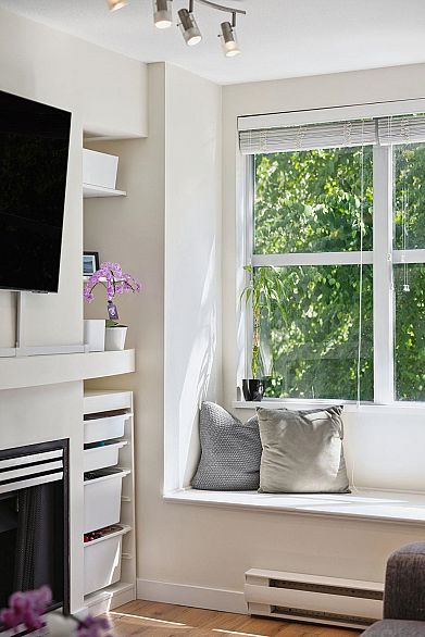 309 2288 Marstrand Avenue