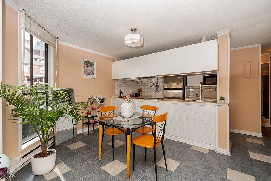 508 1040 Pacific Street