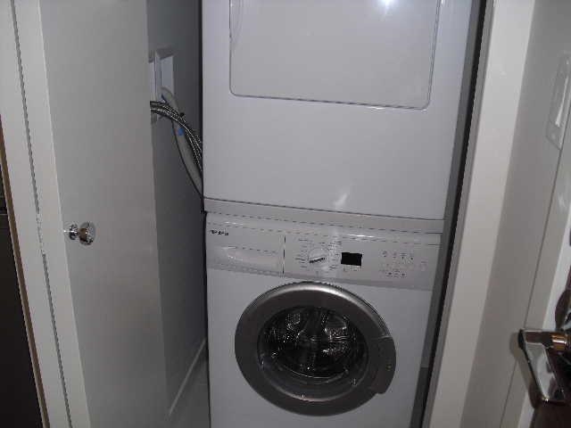 608 161 W GEORGIA STREET, Vancouver BC V6B 0K9