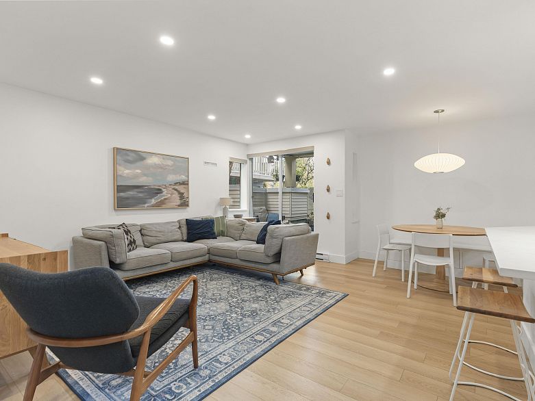 116 1890 W 6th Avenue