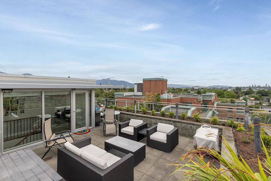 PH907 221 Union Street