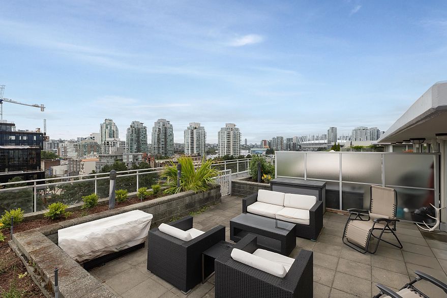 PH907 221 Union Street