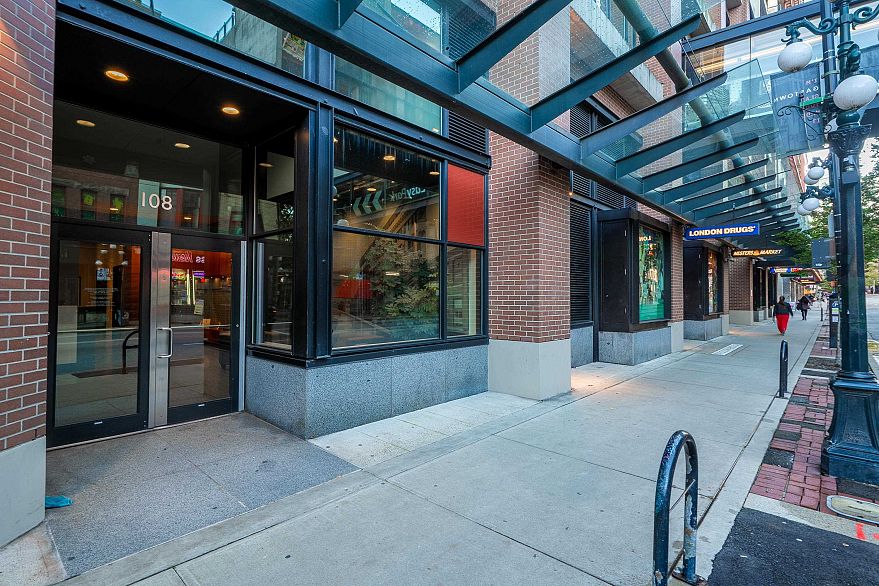 2401 108 W Cordova Street