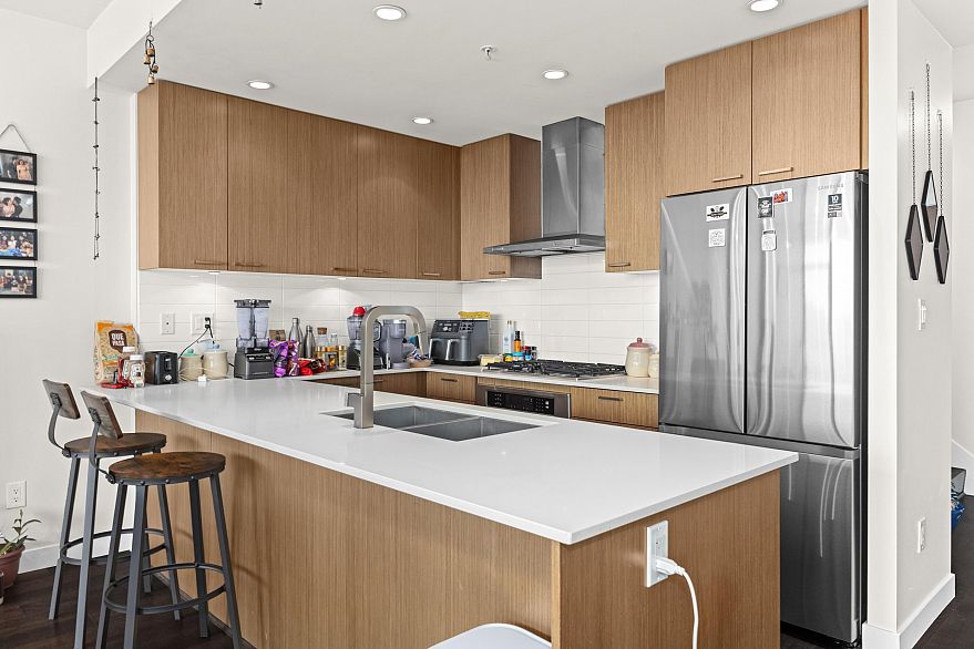 PH907 221 Union Street