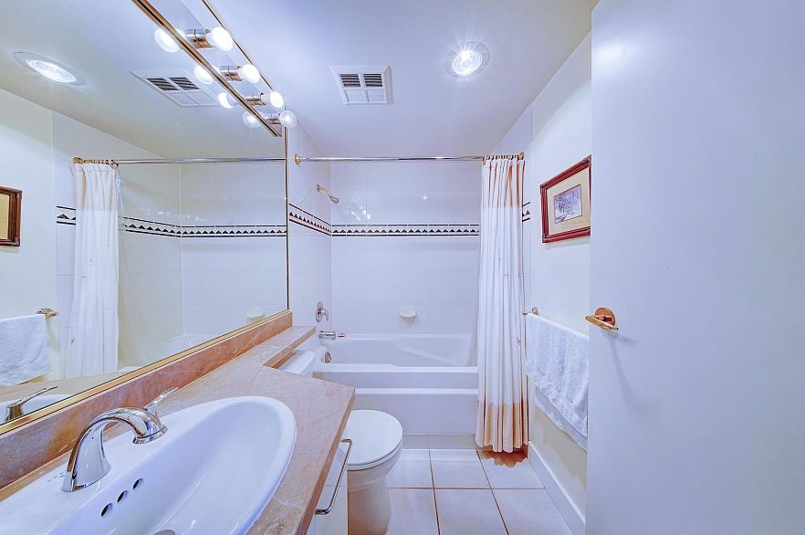 12E 199 Drake Street