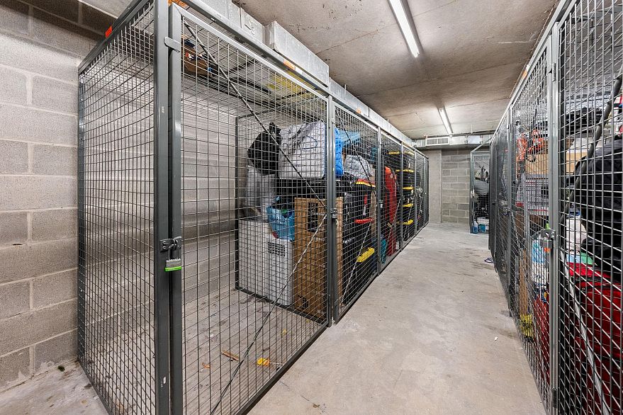 211 445 W 2nd Avenue