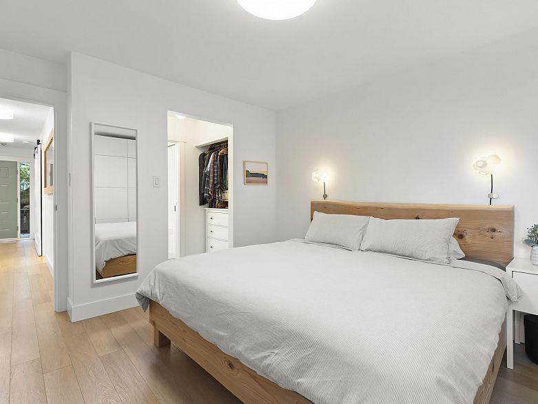 116 1890 W 6th Avenue