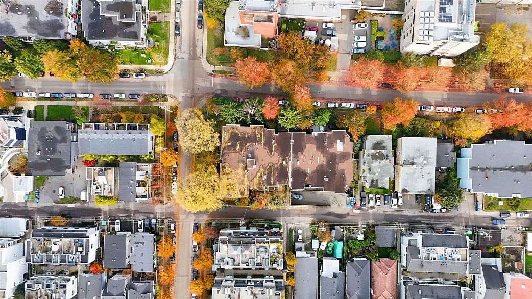 215 3150 Prince Edward Street