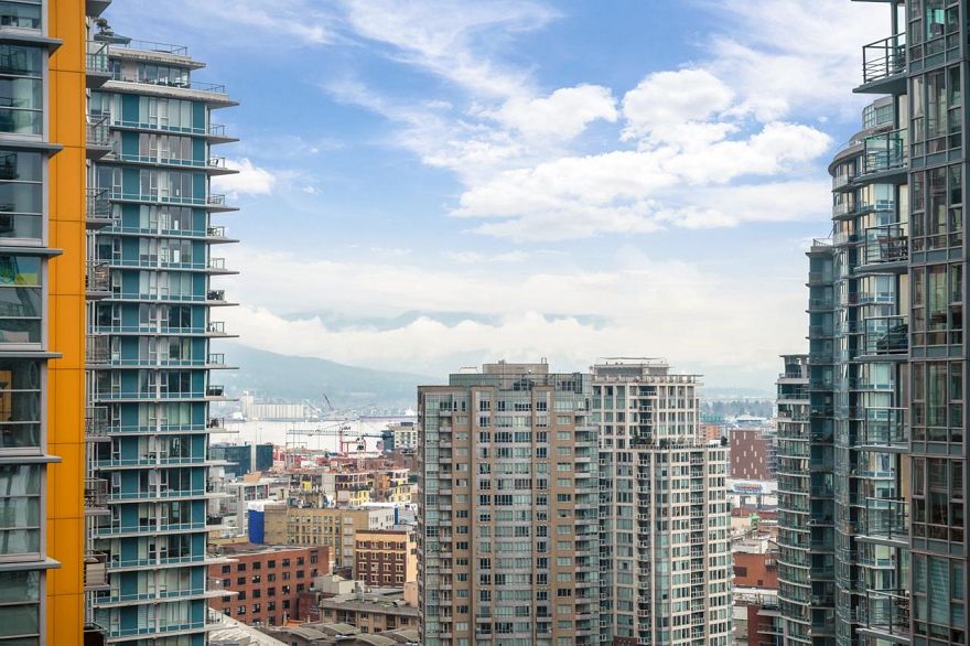 2307 668 Citadel Parade