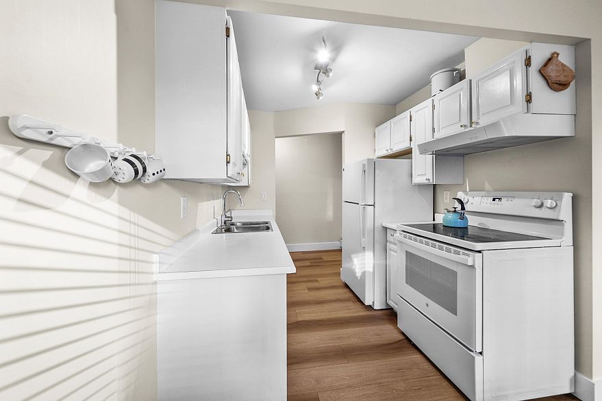 101 2935 Spruce Street