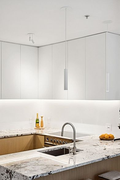 302 1388 Nelson Street