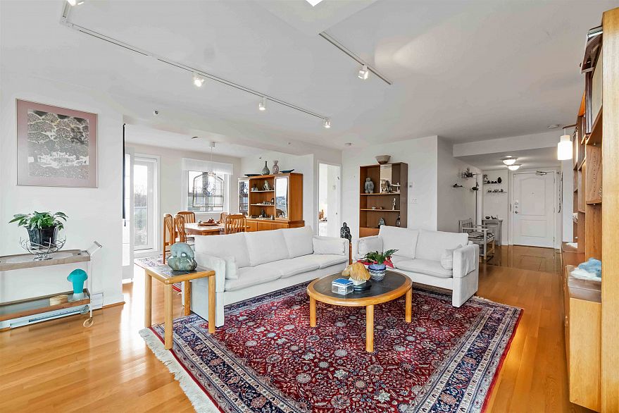 PH2B 2988 Alder Street