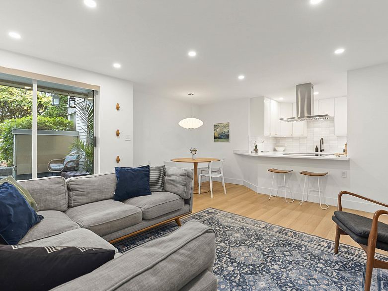 116 1890 W 6th Avenue