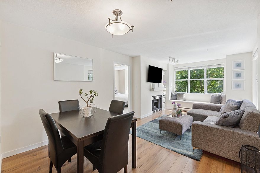 309 2288 Marstrand Avenue