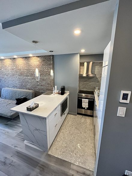 905 1250 Burnaby Street