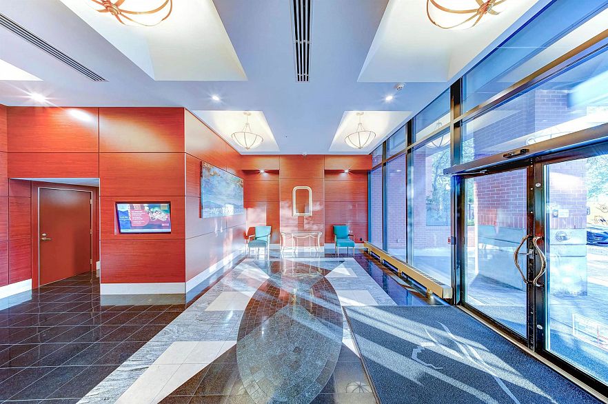 12E 199 Drake Street