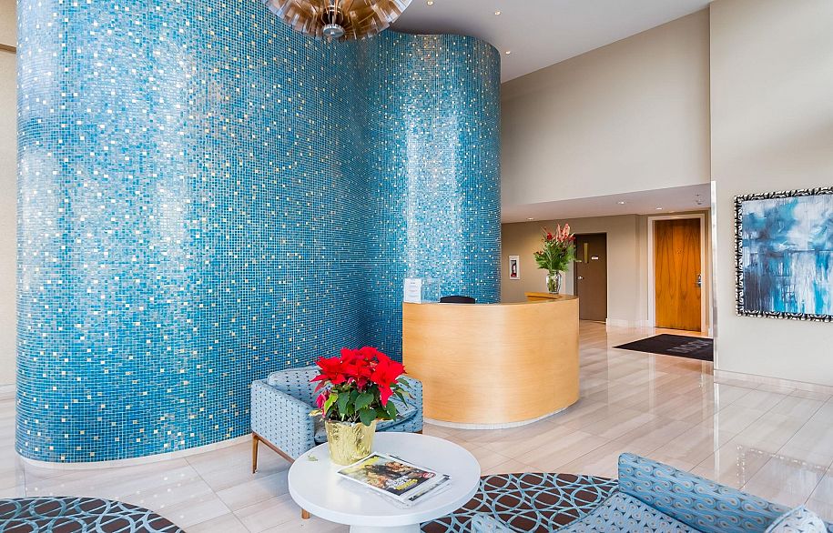 705 181 W 1st Avenue